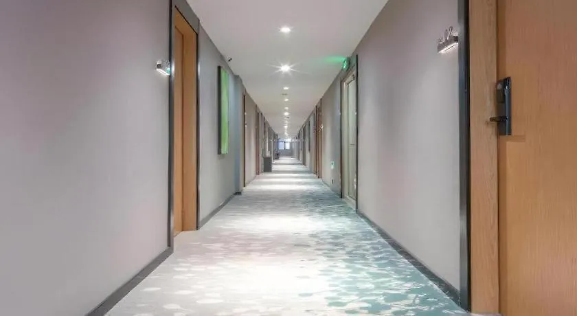 *** Hotel Greentree Inn Express Shangqiu Beihai Road South Railway Station China