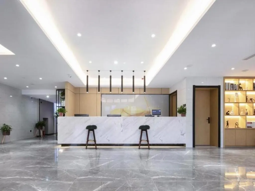 Greentree Inn Express Shangqiu Beihai Road South Railway Station